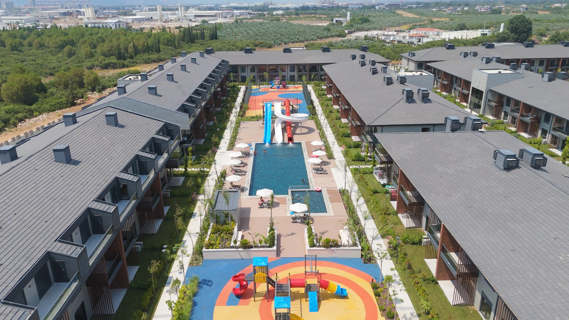 Sosyal alan ve oyun parkı